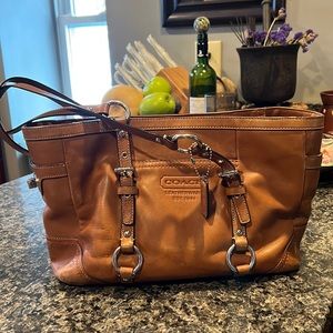 Gorgeous COACH tan leather shoulder bag purse brief camel brown top quality